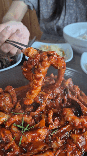 수원한식 초가집 낙지볶음으로 유명한 수원맛집!