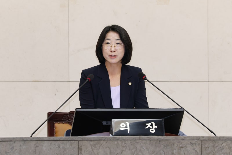 ‘첫 여성 의장’ 품은 제10대 금천구의회 출범