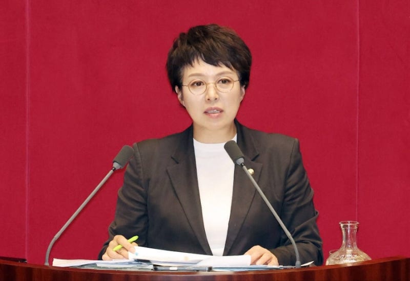 [정치인 열전] MBC 앵커 출신 김은혜 국민의힘 성남시 분당구을 국회의원 프로필, 남편은 김앤....