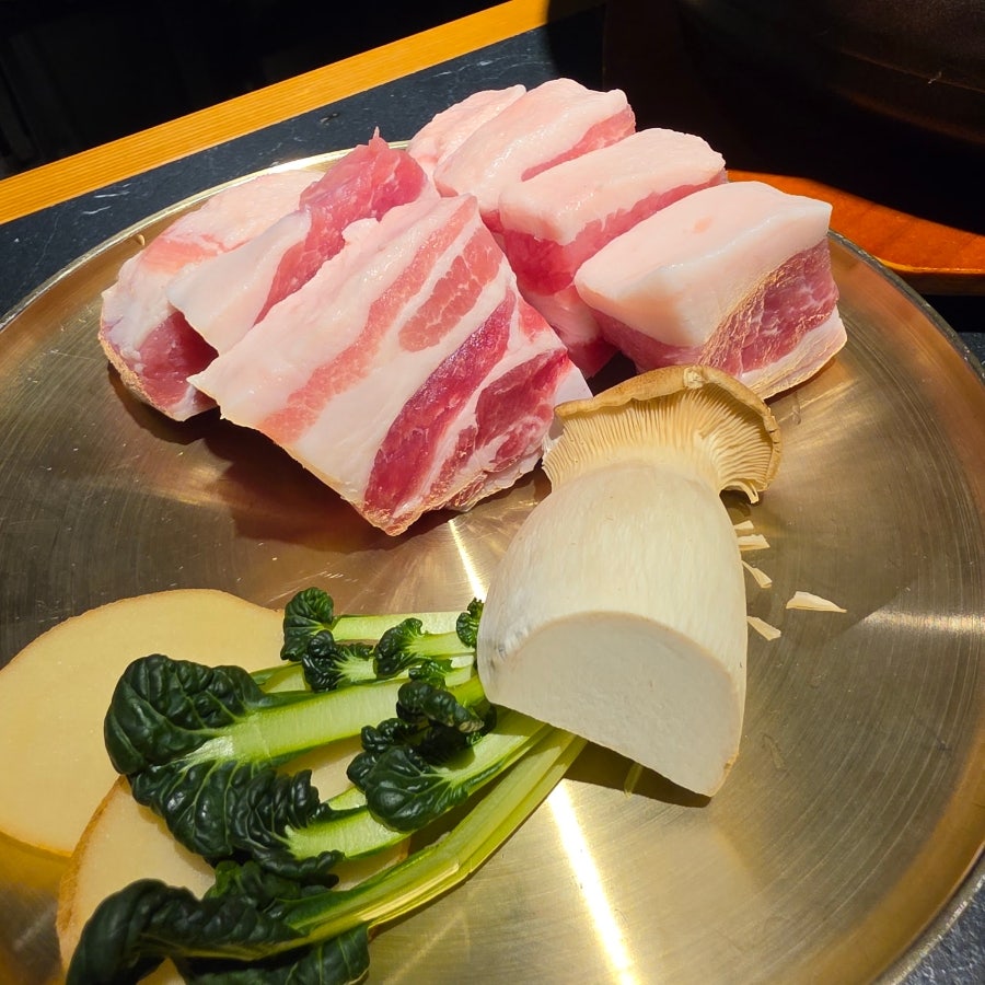 명일돈 사진 6