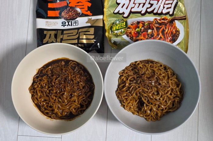 편의점 신상 라면 우지짜르르 짜파게티랑 비교! (+파는 곳, 가격, 칼로리 정보)