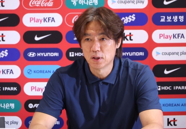 홍명보 <b>청문회</b> 출석 변수 <b>축구협회</b> 파장 집에서 더 궁금한 이유