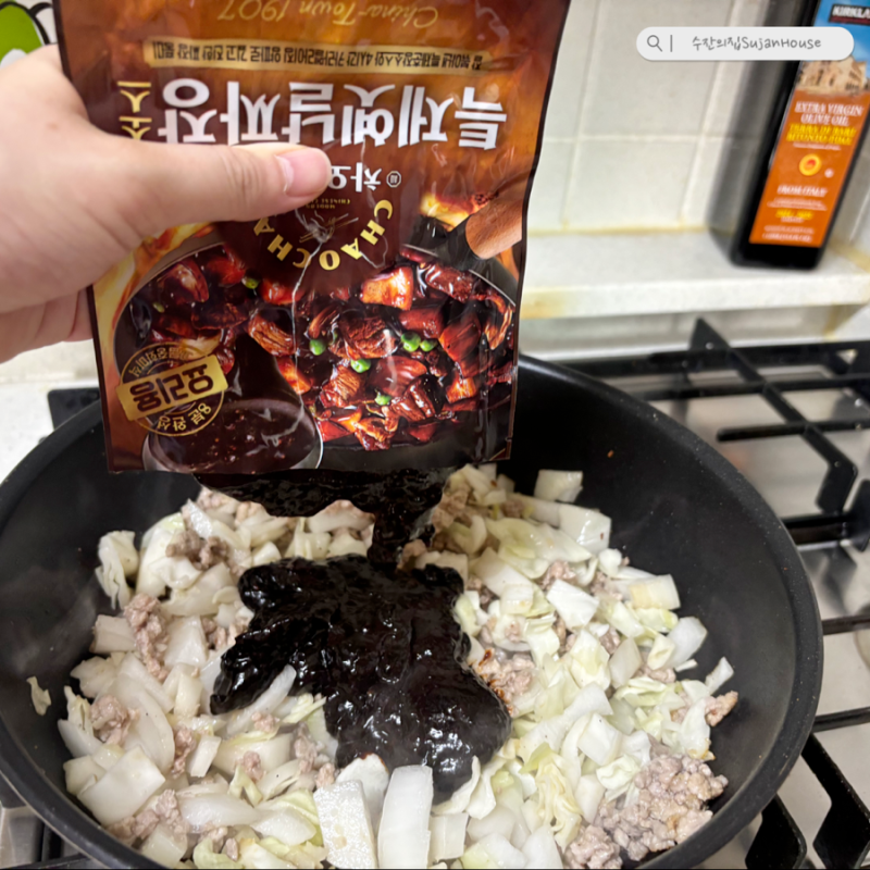 차오차이 옛날 짜장 소스로 초간단 유니짜장 만들기