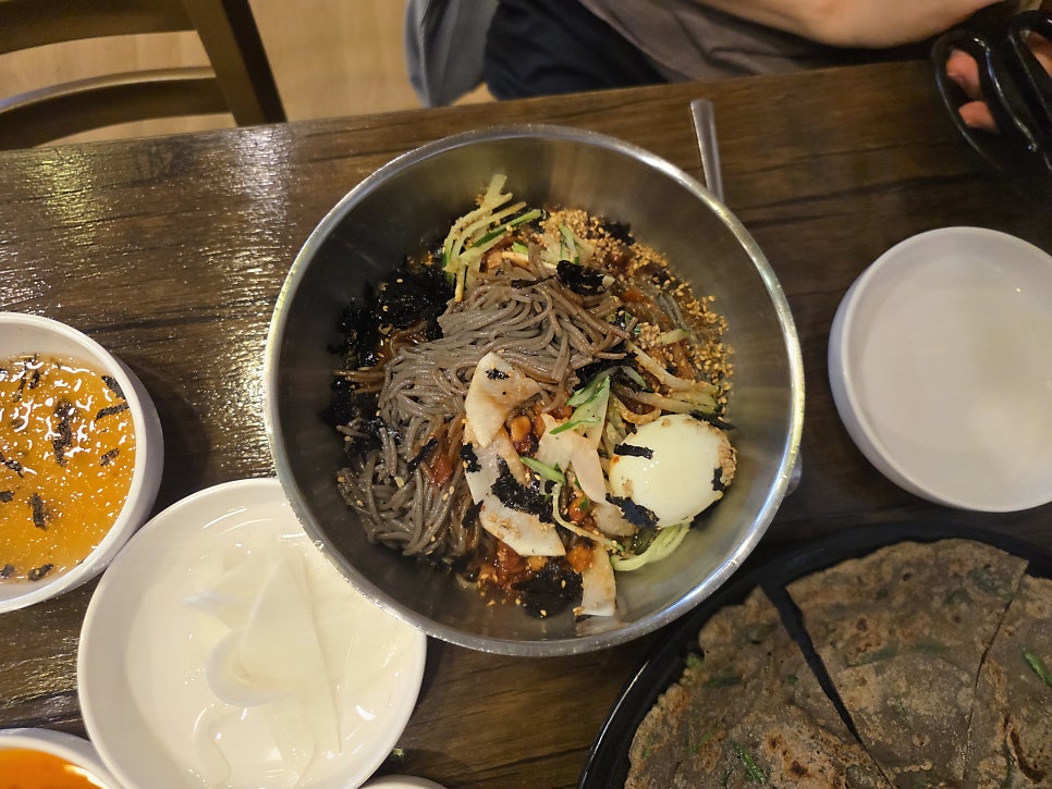 봉평메밀막국수 목동본점 사진 2
