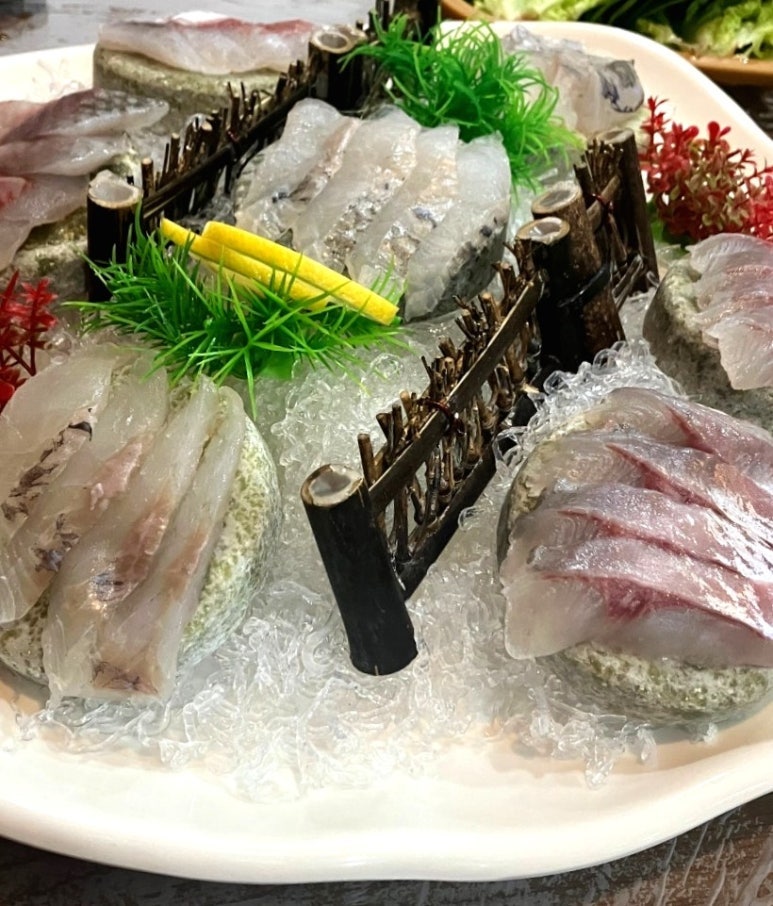 돌고래수산 사진 3