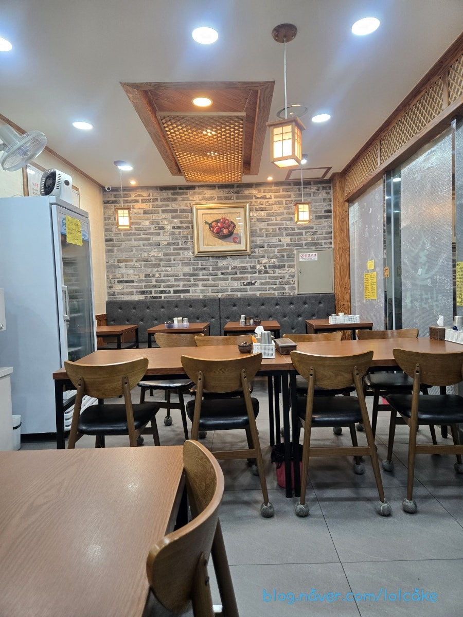 김선돼지국밥 신암직영점 사진 1