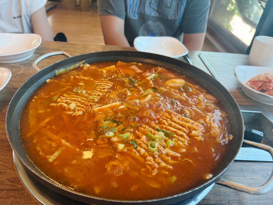 두꺼비부대찌개 사진 6