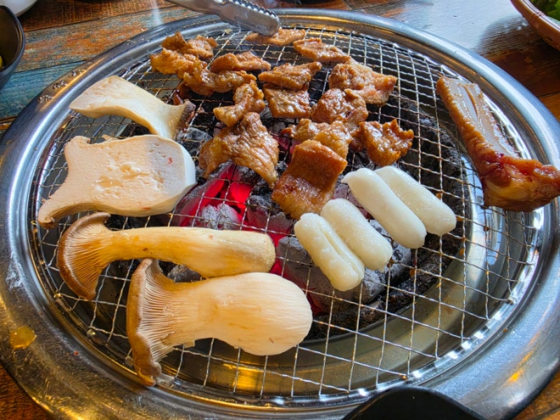 [수유] 수유역 맛집 / 수유 돼지갈비 / 수유 돼지고기집 / 수유 점심식사 추천 < 금돈돈갈비 수....