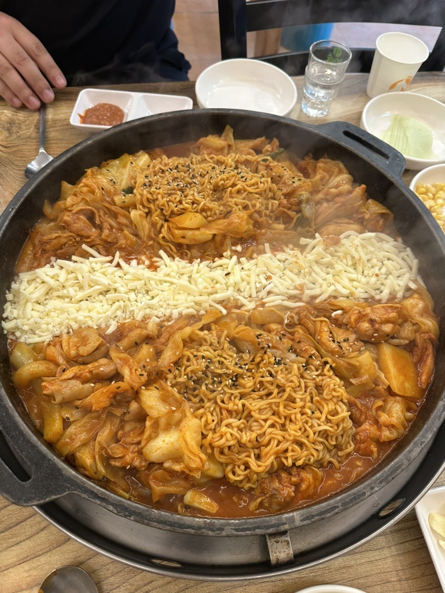 무교동낙지춘천닭갈비 신풍점 사진 4