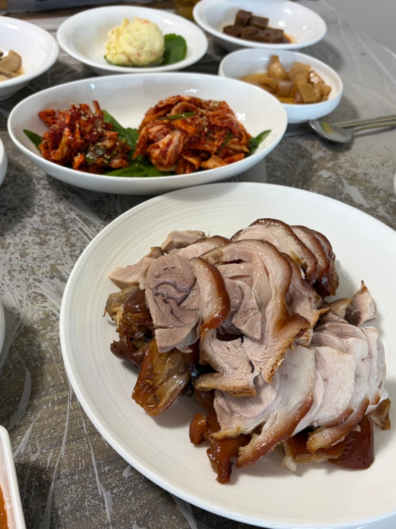 포항 오천 문덕 맛집 ‘꽃돼지보쌈족발 문덕점‘ 다녀온 솔직 후기~!(현지인 추천 보쌈, 족발....