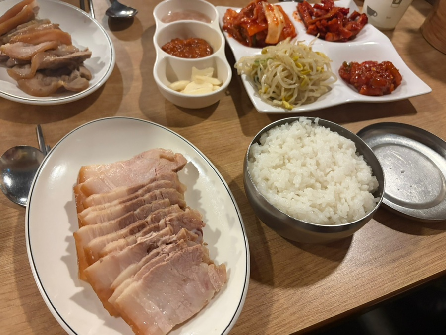 엄마손맛집 사진 4
