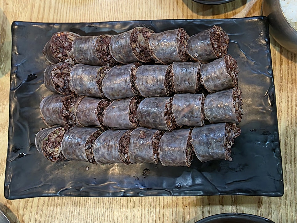 우거지품은순대국 회룡역점 사진 5