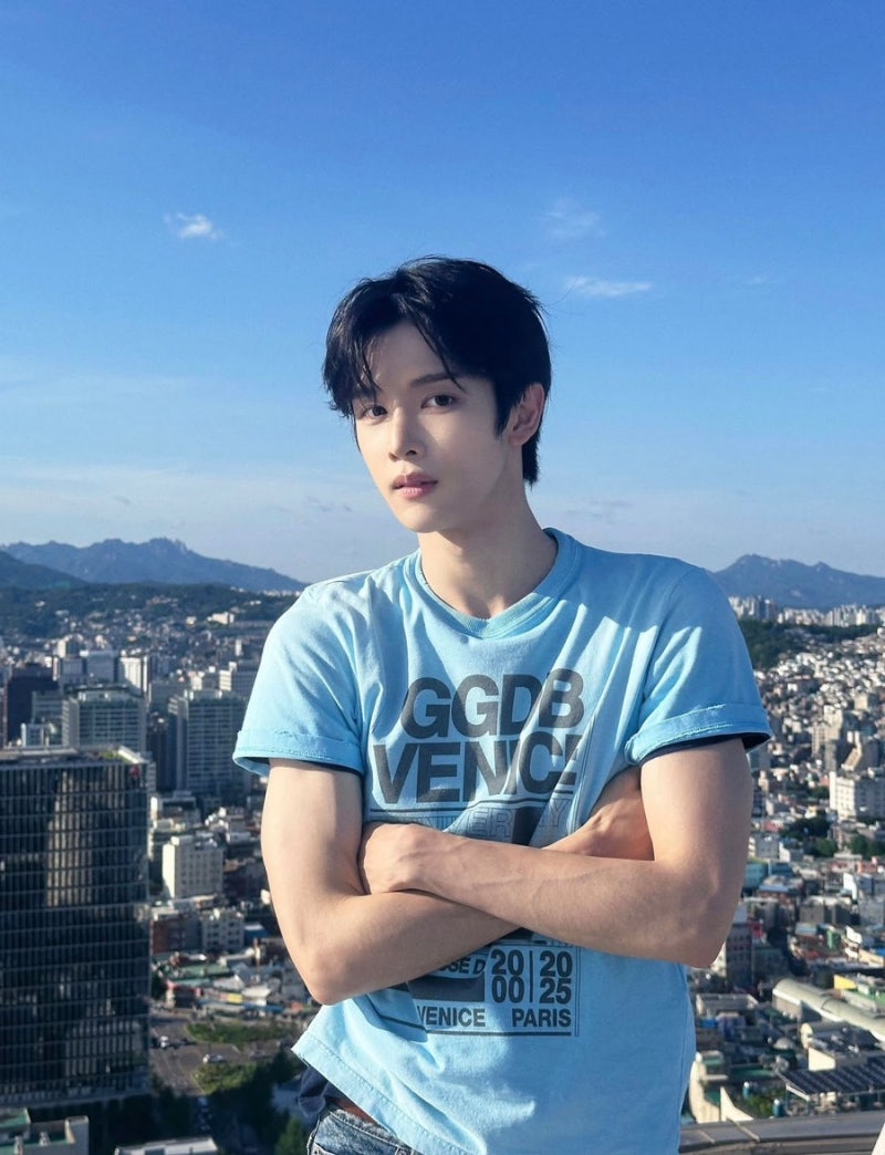 Discover RIIZE Sungchan's Parted Hairstyle! What Are the Characteristics of RIIZE Sungchan's Parting Style in Busan?