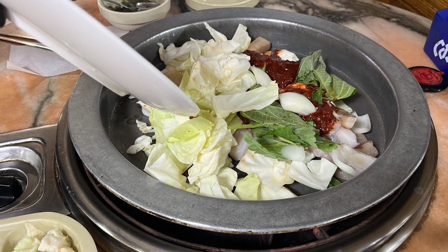 춘천집닭갈비막국수 신촌 사진 6