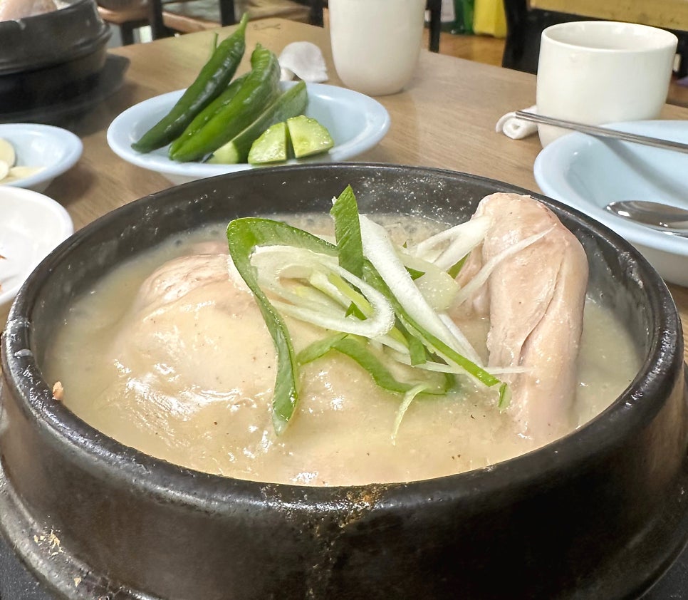 초가삼계탕 사진 1