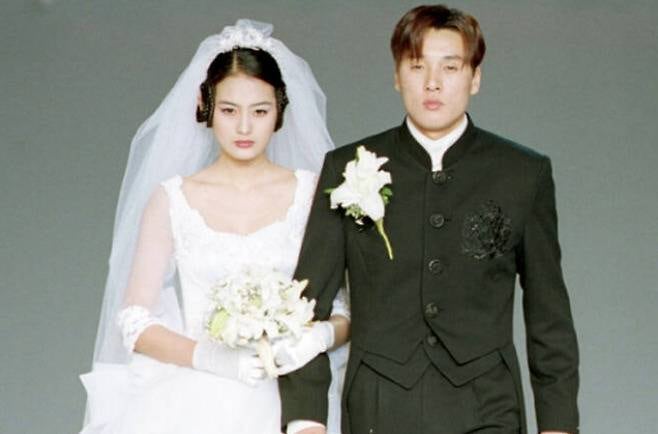 "집안 반대 무릅쓰고 21살에..." 1000억대 레전드 이승엽과 결혼한 미모의 아내가 밝힌 솔직한 ....