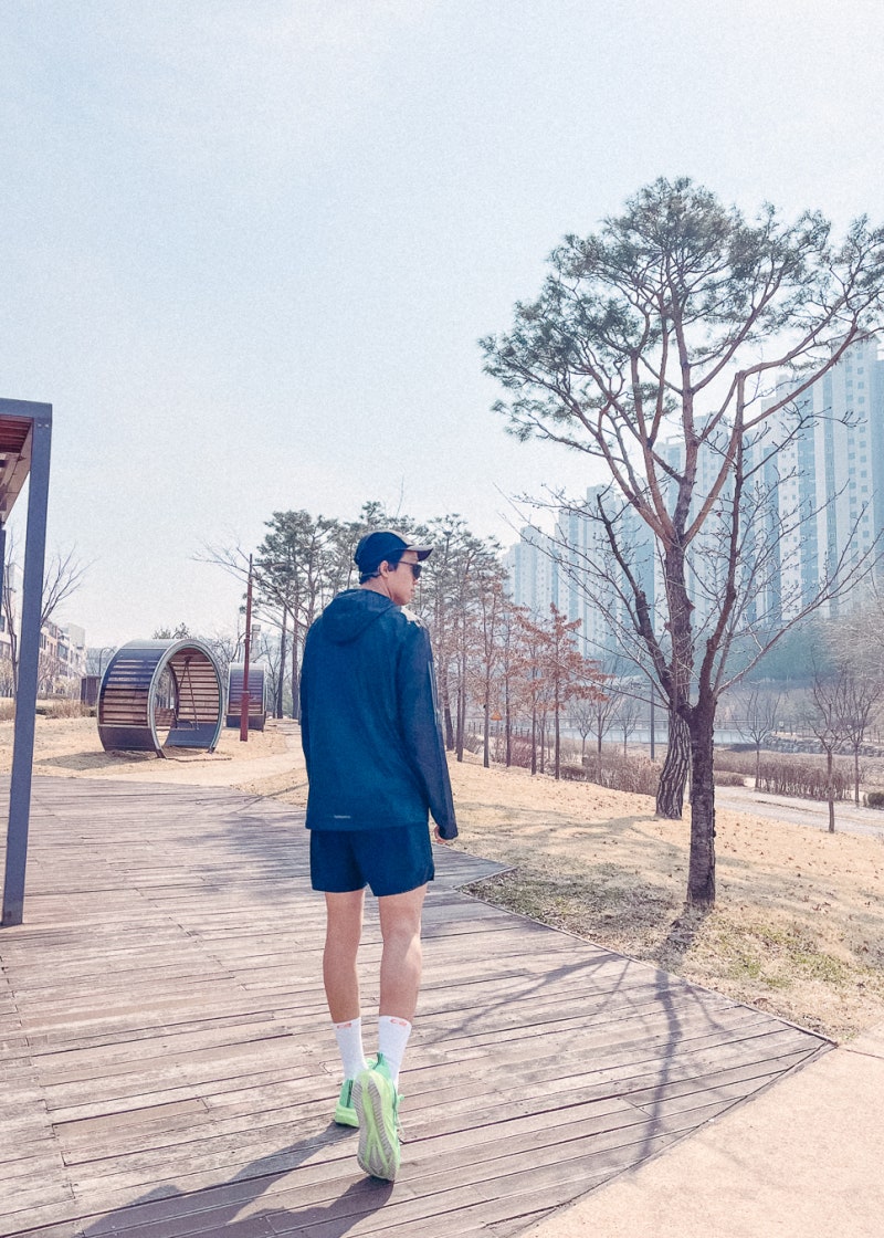 룰루레몬 패스트 앤 프리 라인드 러닝 쇼츠 후기