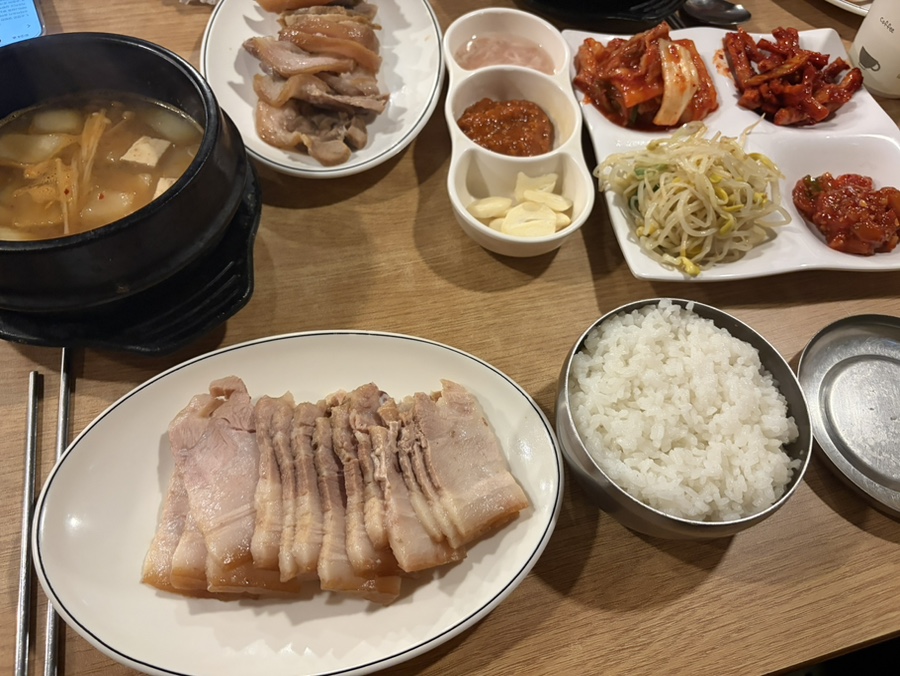 엄마손맛집 사진 3