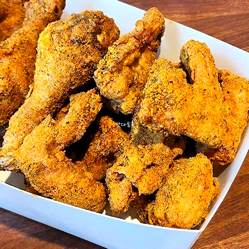 BHC 커링클 후기 커리퀸 기다렸다면 궁금한 신메뉴 뿌링클 맛 차이 가격 총정리