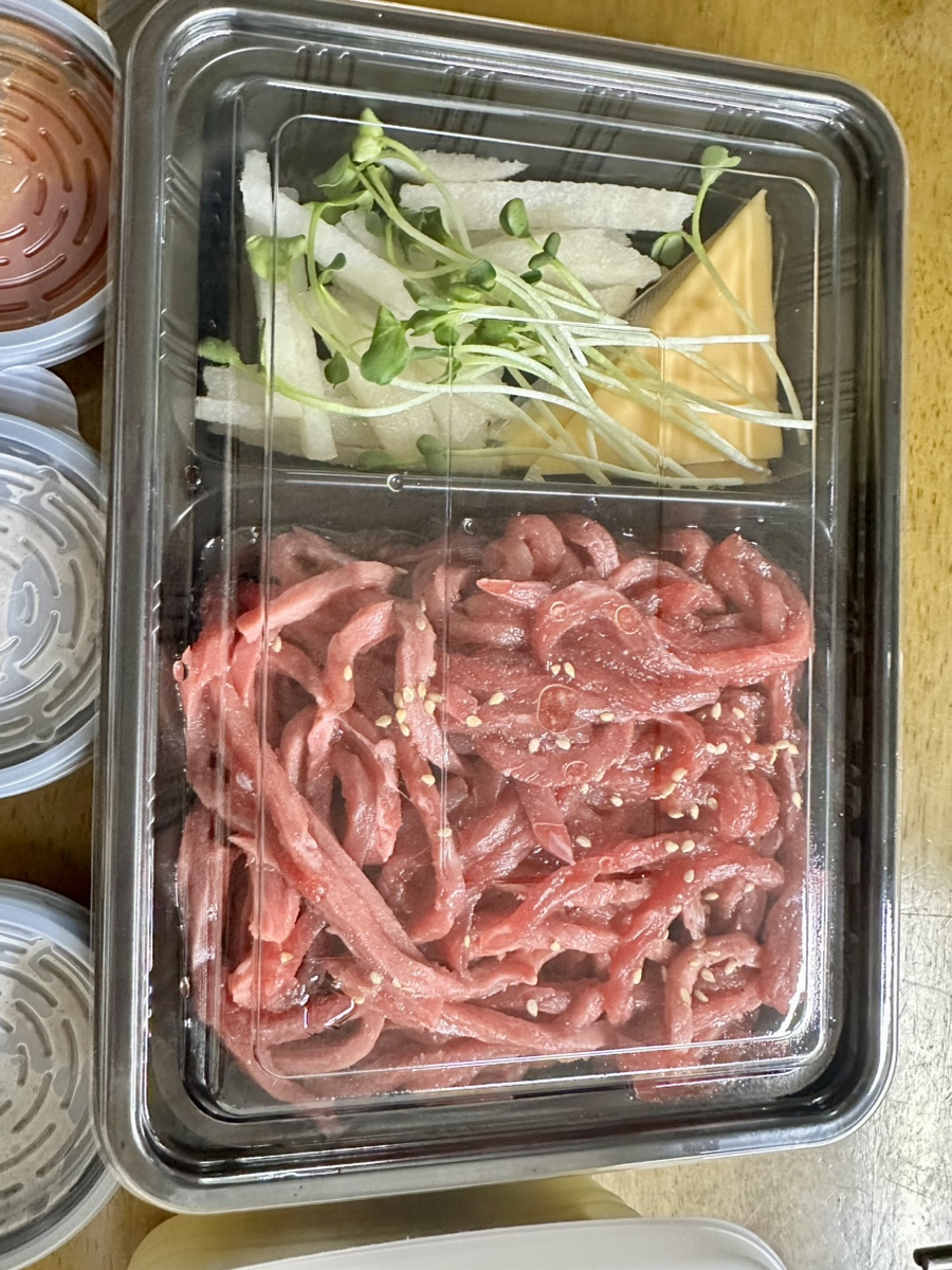 육회야문연어 안성공도점 사진 2