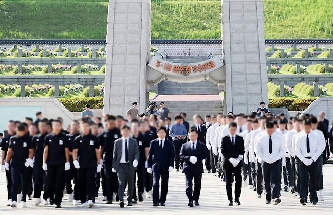 <b>배재고 징계</b> 재심 14일 결정 봉황대기 놓칠까 걱정되는 이유