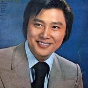 국회의원 아들이 왜 베트남 최전방에? '원조 오빠' 남진, 목숨 걸었던 소총수 시절