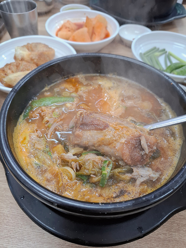 한사리감자탕&뼈구이 가산디지털점 사진 3