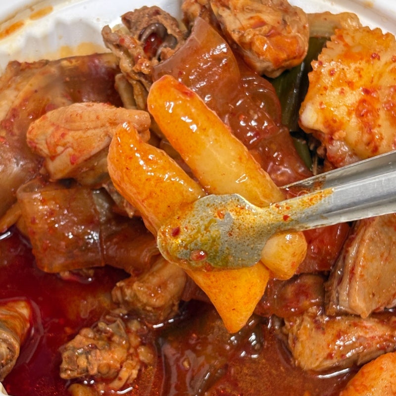 엽기닭볶음탕 후기, 엽기떡볶이 차이점, 칼로리, 사이드 추천, 맵기 총정리