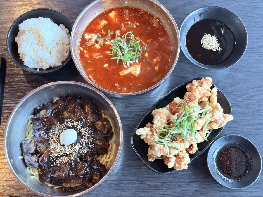 한짬뽕 인천남동공단점 사진 1