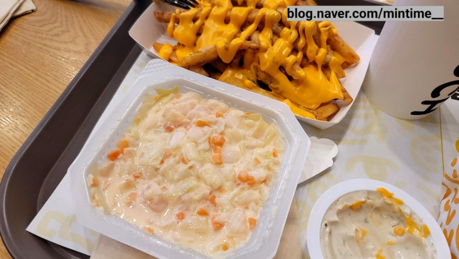 맘스터치 이대점 사진 6