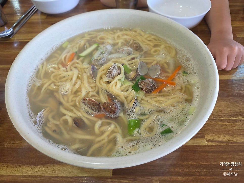 사거리칼국수 사진 1