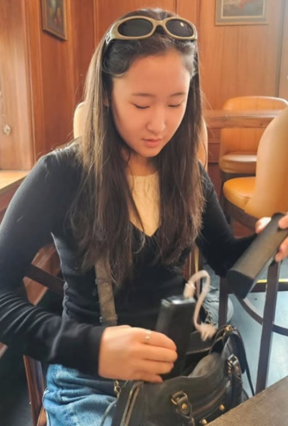 이천수 딸 미국 캠프 근황! 14살 주은 명품 가방+품절 선글라스 패션 요약