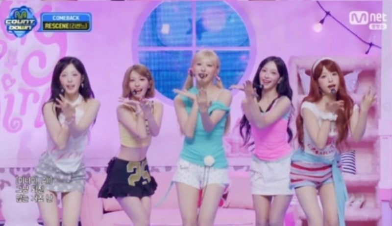 "엠카 보다가 소름 돋았잖아요..." 리센느 무대에 카라 니콜이 왜 여기서 나와?