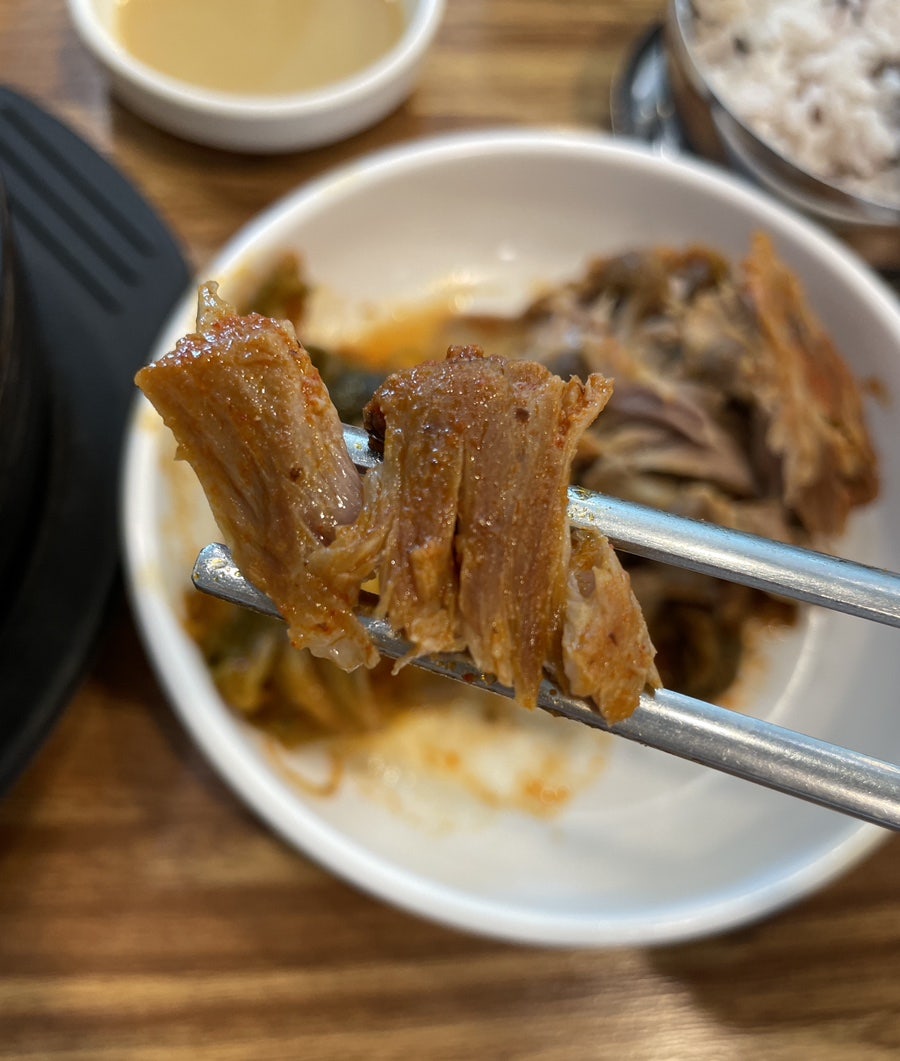 청년감자탕 첨단2지구점 사진 4