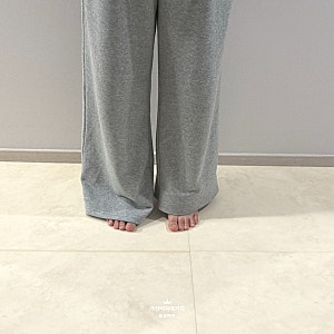 다이소 옷수선테이프 유니클로 바지 밑단 줄이기 셀프수선 결과는?! 수선 후 세탁 5번 해봄