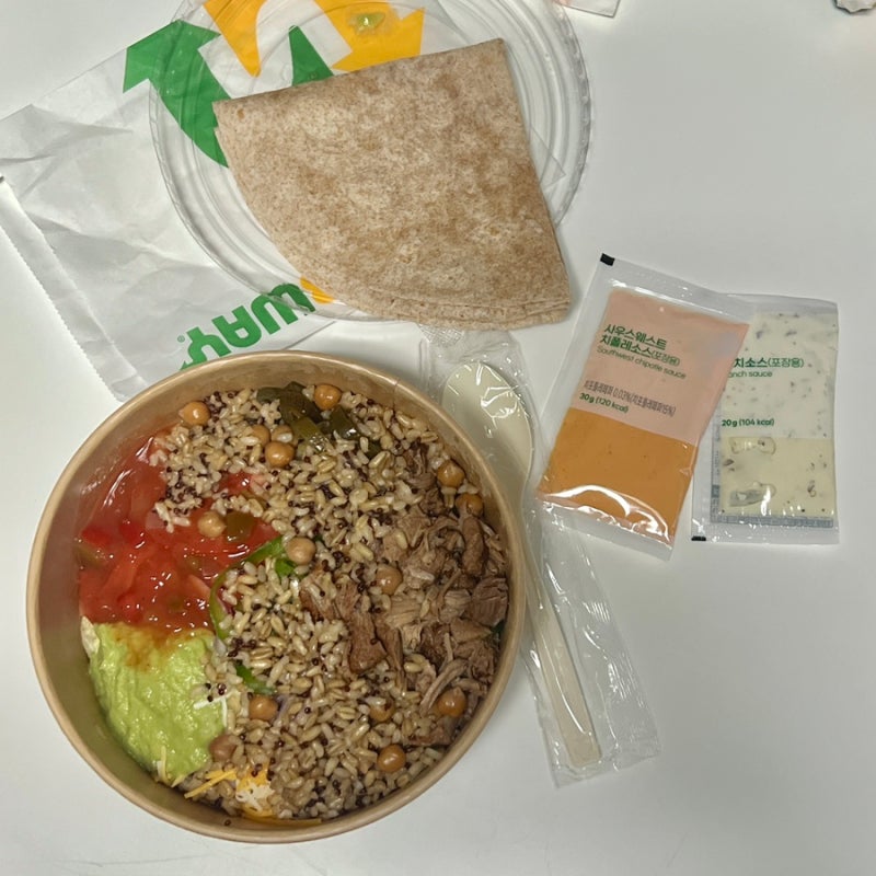 서브웨이 신메뉴 폴드포크 타코 그레인 샐러드 칼로리, 맛 후기