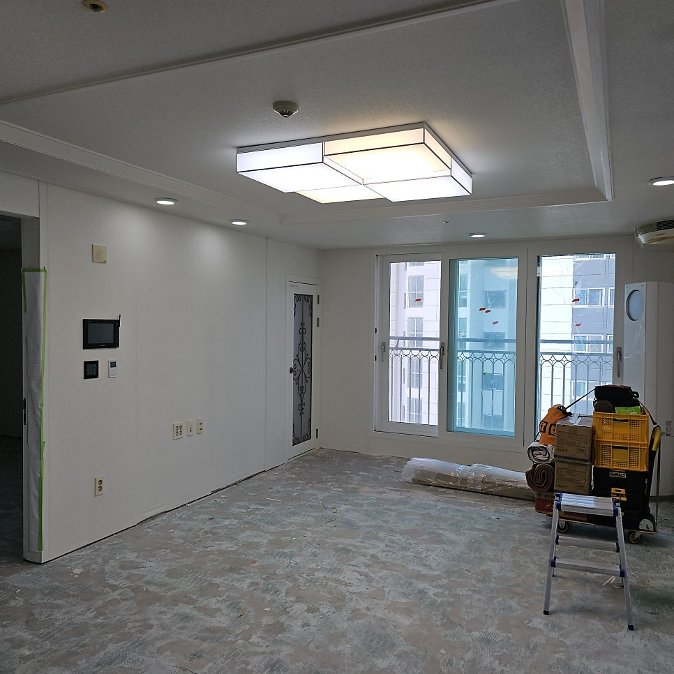 세밀 사진 2