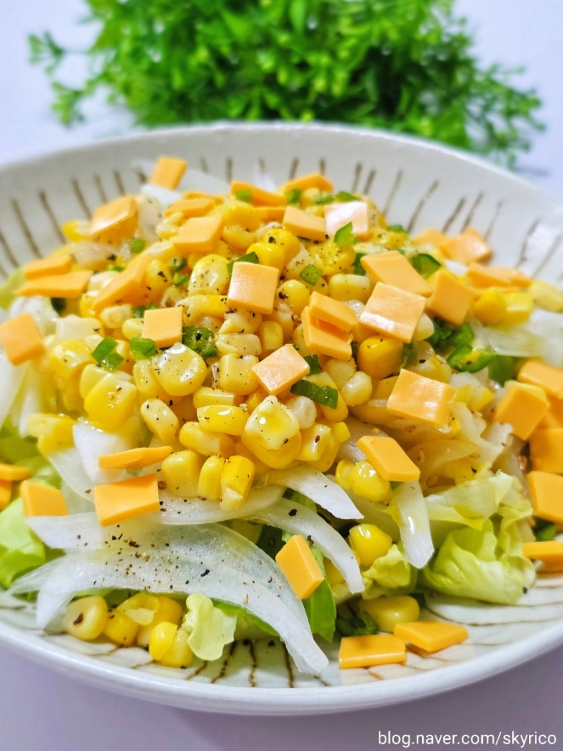 참외장아찌 옥수수 샐러드 | 참외장아찌무침으로 초간단하게