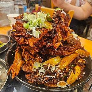 군자뼈구이 미소감자탕에서 매운뼈구이 인생맛집이로구나