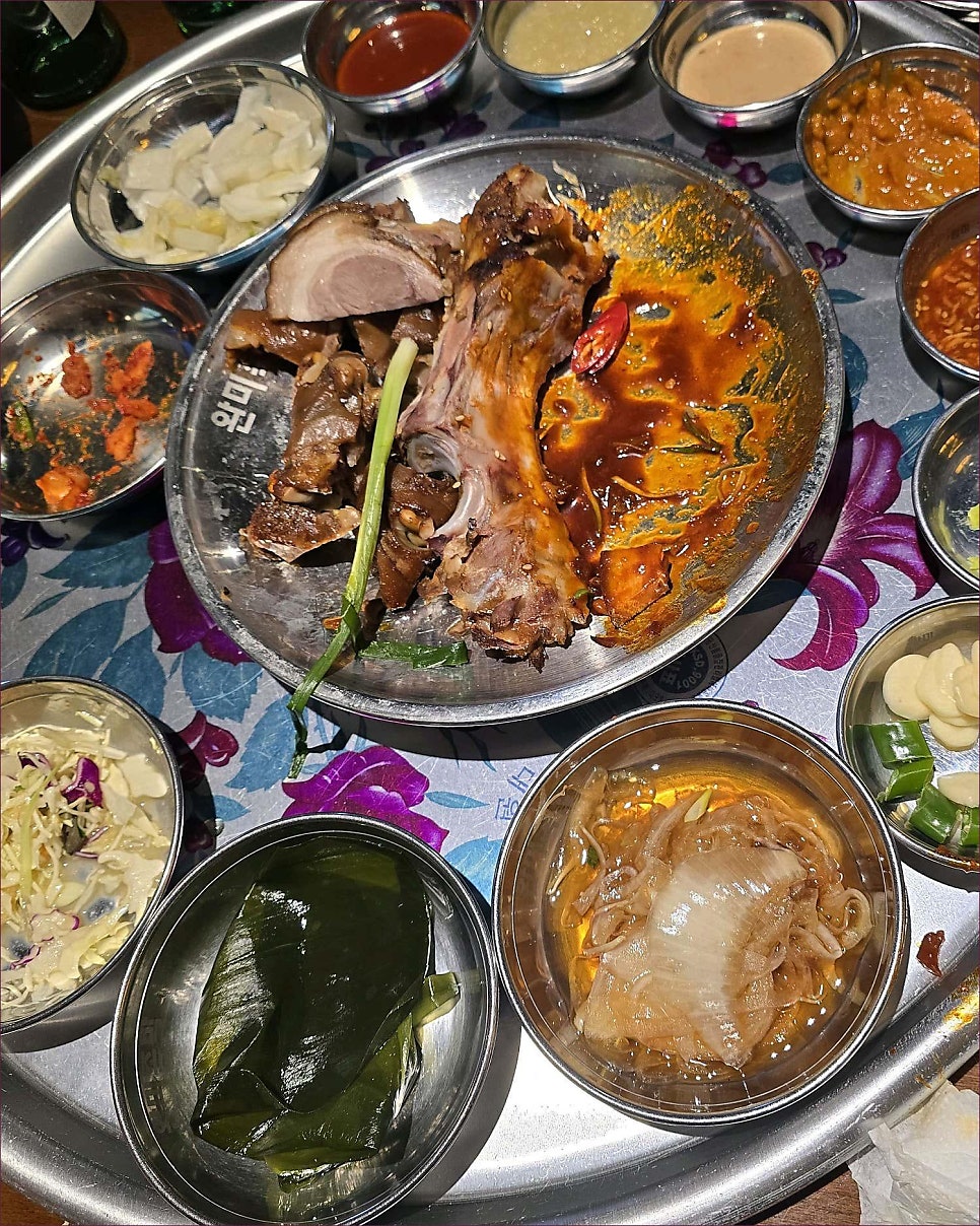 완미족발 구미인동점 사진 5