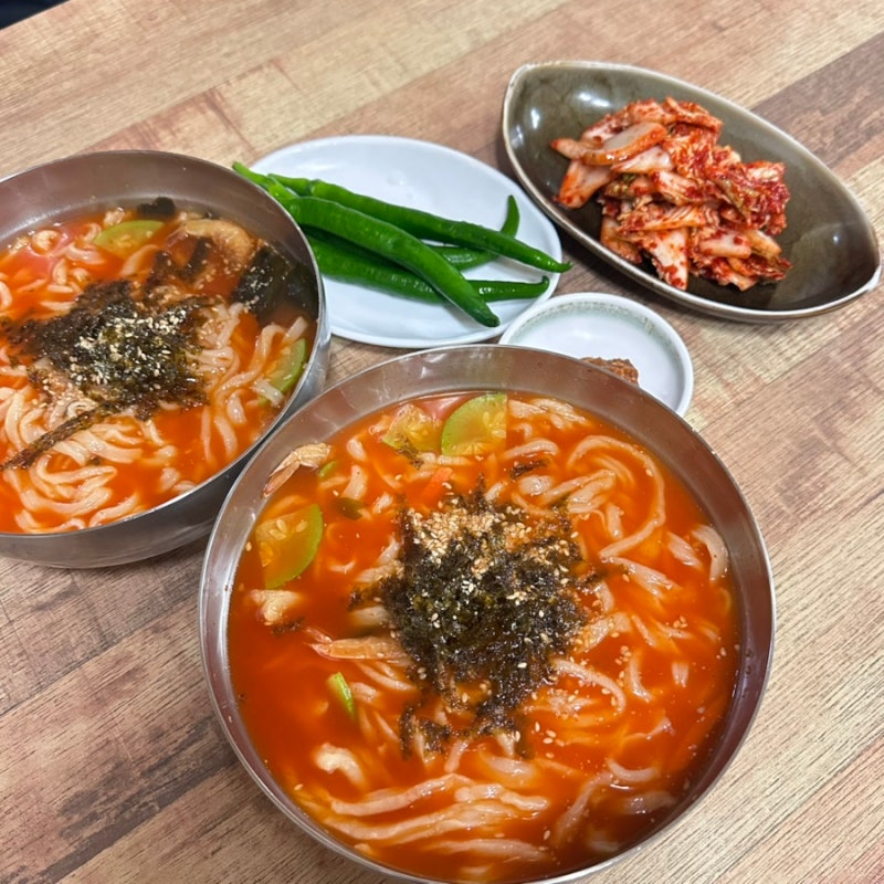대구 동구시장 맛집 홍두깨손칼국수, 효목동 얼큰칼국수 후기