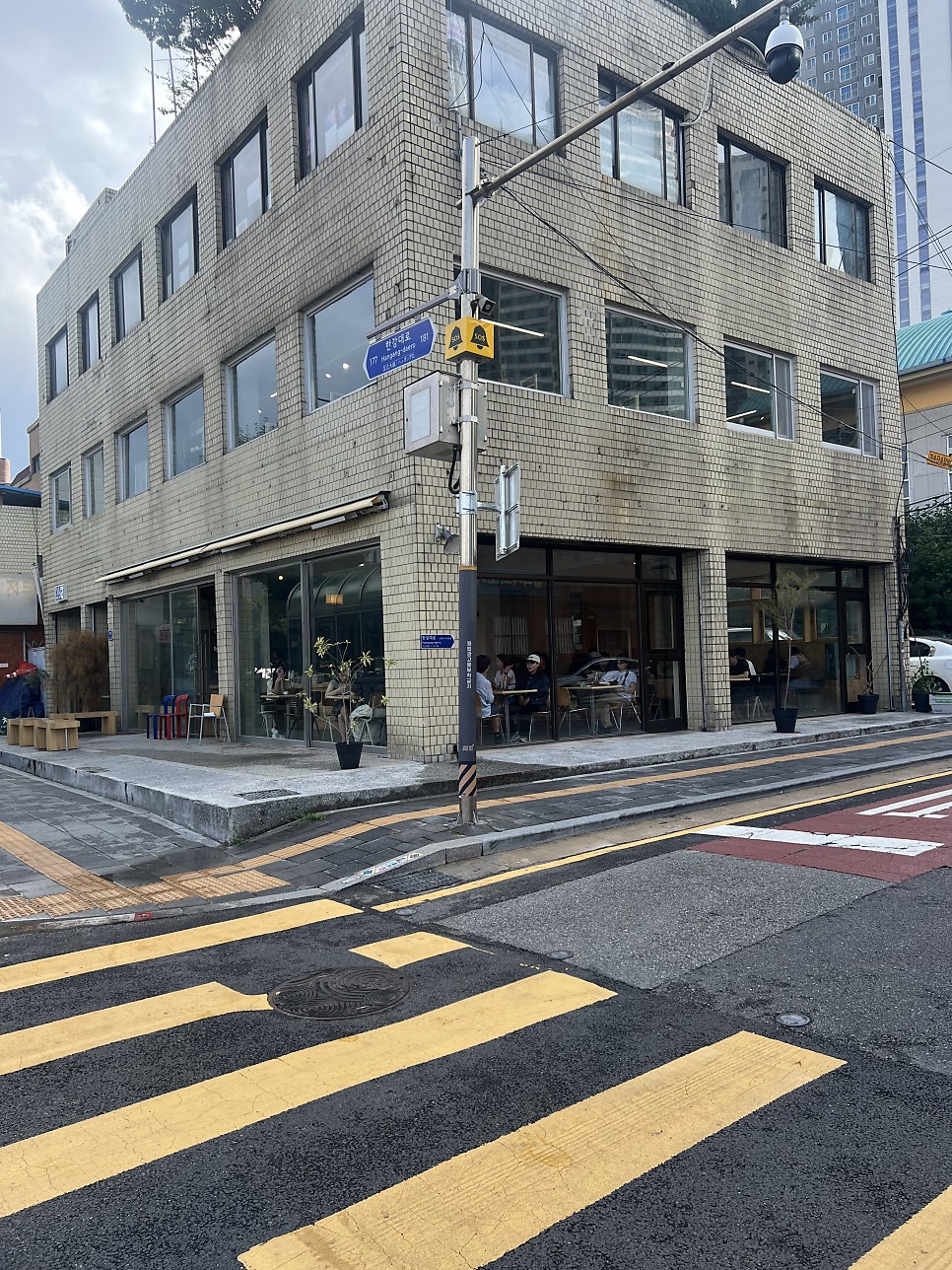 올웨이즈어거스트로스터리 사진 4