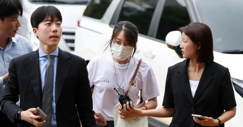 개표소 출입 홀로막은 '올다르크' 경찰소환…"증거보전 우선" 주장