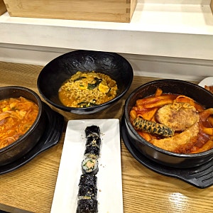 [신길역맛집/영등포역혼밥] 혼밥하기 좋은 분식맛집 라밥 신길점 방문 솔직후기