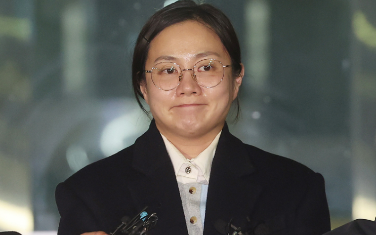 <b>박나래 검찰 송치</b> 갑질 의혹부터 주사 이모 논란까지