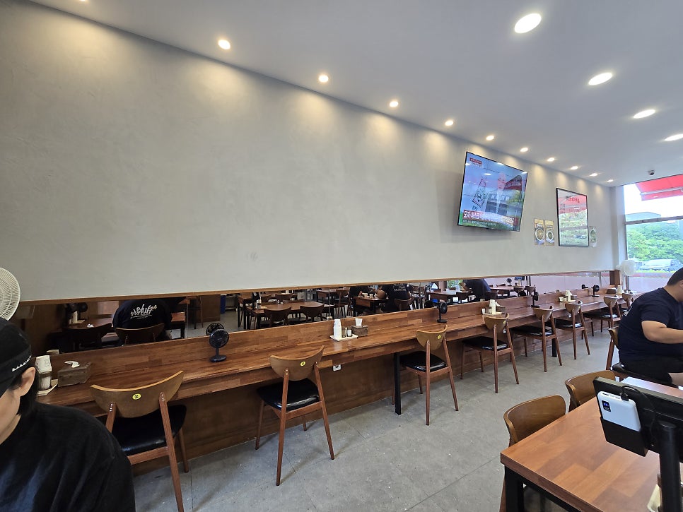 합천전통돼지국밥 신항점 사진 6