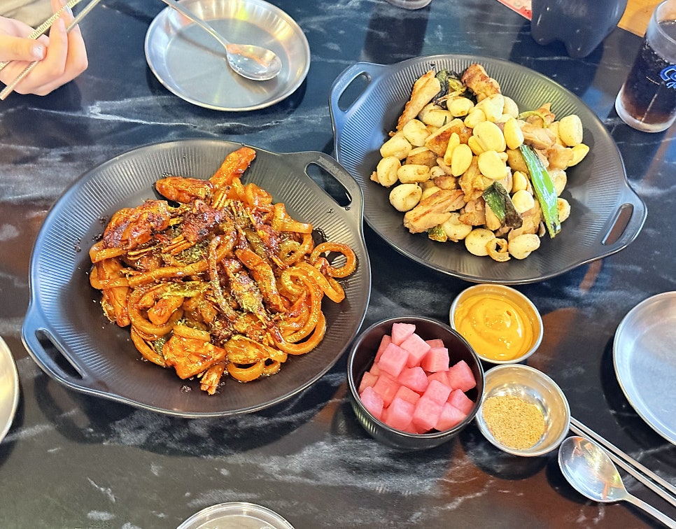 기영이숯불두마리치킨 광주광남점 사진 6