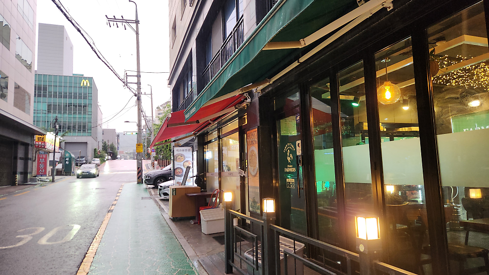 치킨파머스 서초점 사진 2