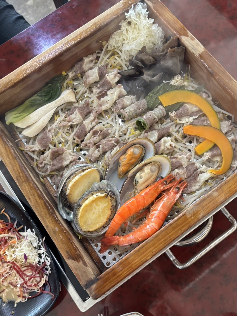 부연 편백찜샤브샤브 사진 1