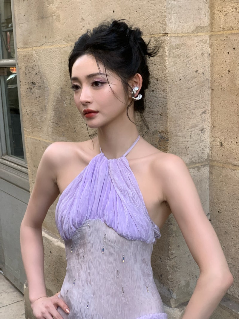 오뜨꾸뛰르 파리 패션위크에 데뷔한 아이오아이 주결경